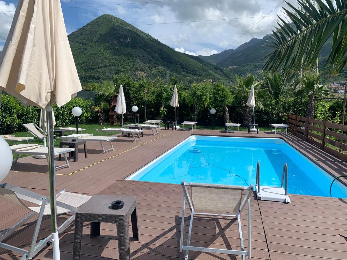 Villa Lucia Castellammare di Stabia Exterior foto